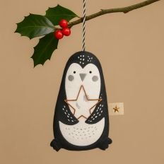 Baumschmuck Winterfreunde “Pinguin Felix“ – besonders schöner Geschenkanhänger